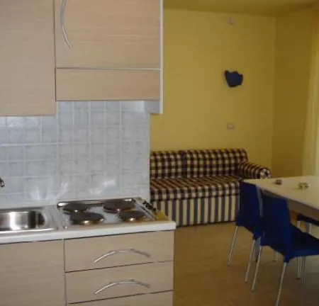 Residence Blumarine Giulianova Room photo