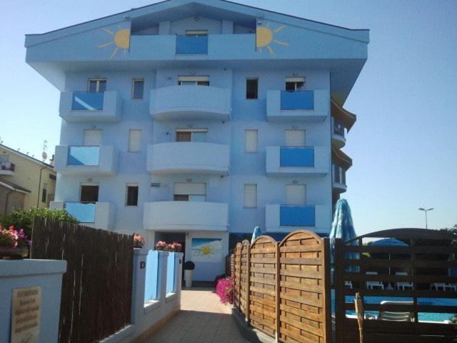 Aparthotel Blumarine 4*